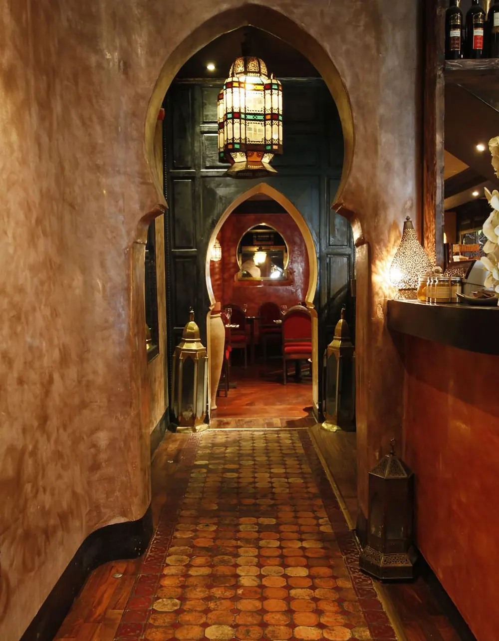 The candlelit Moorish archway and corridor inside Dada on South William Street